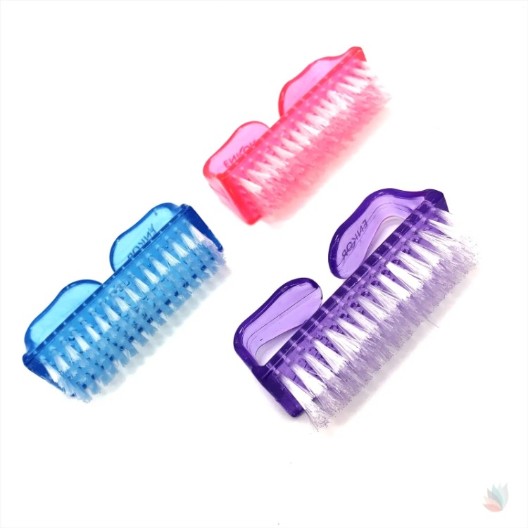 MZE214 Cepillo limpieza uñas peq x2 MZE214 MARCA MZE IMPORTADO